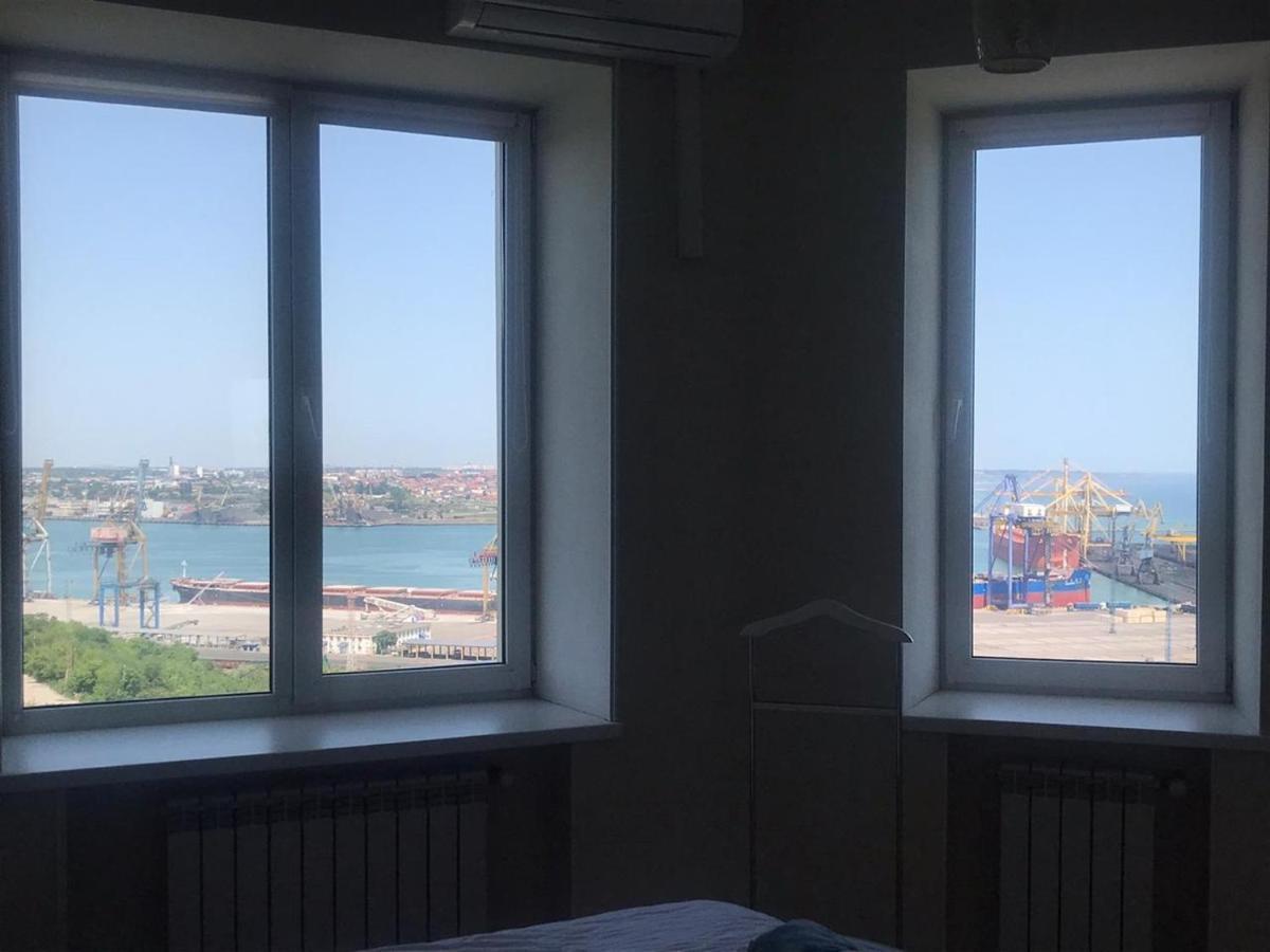 Flat with the sea view Apartment Chornomorsk Ngoại thất bức ảnh